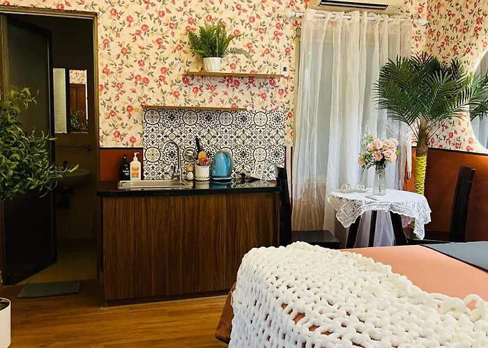 Lahomestay Van Mieu